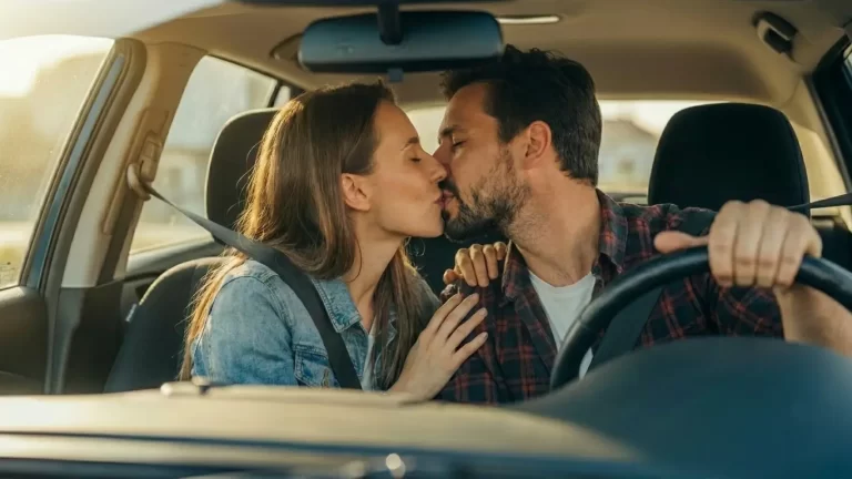 Signos con besos que saben a peligro (adictivos y difíciles de olvidar)